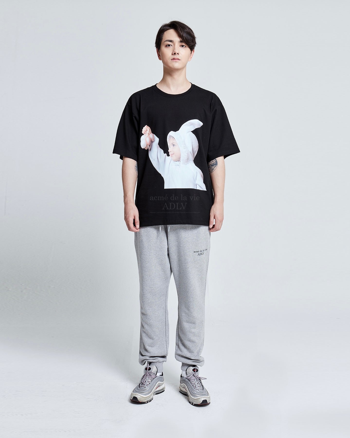 ADLV BABY FACE SHORT SLEEVE T-SHIRT BLACK RABBIT (BLACK)