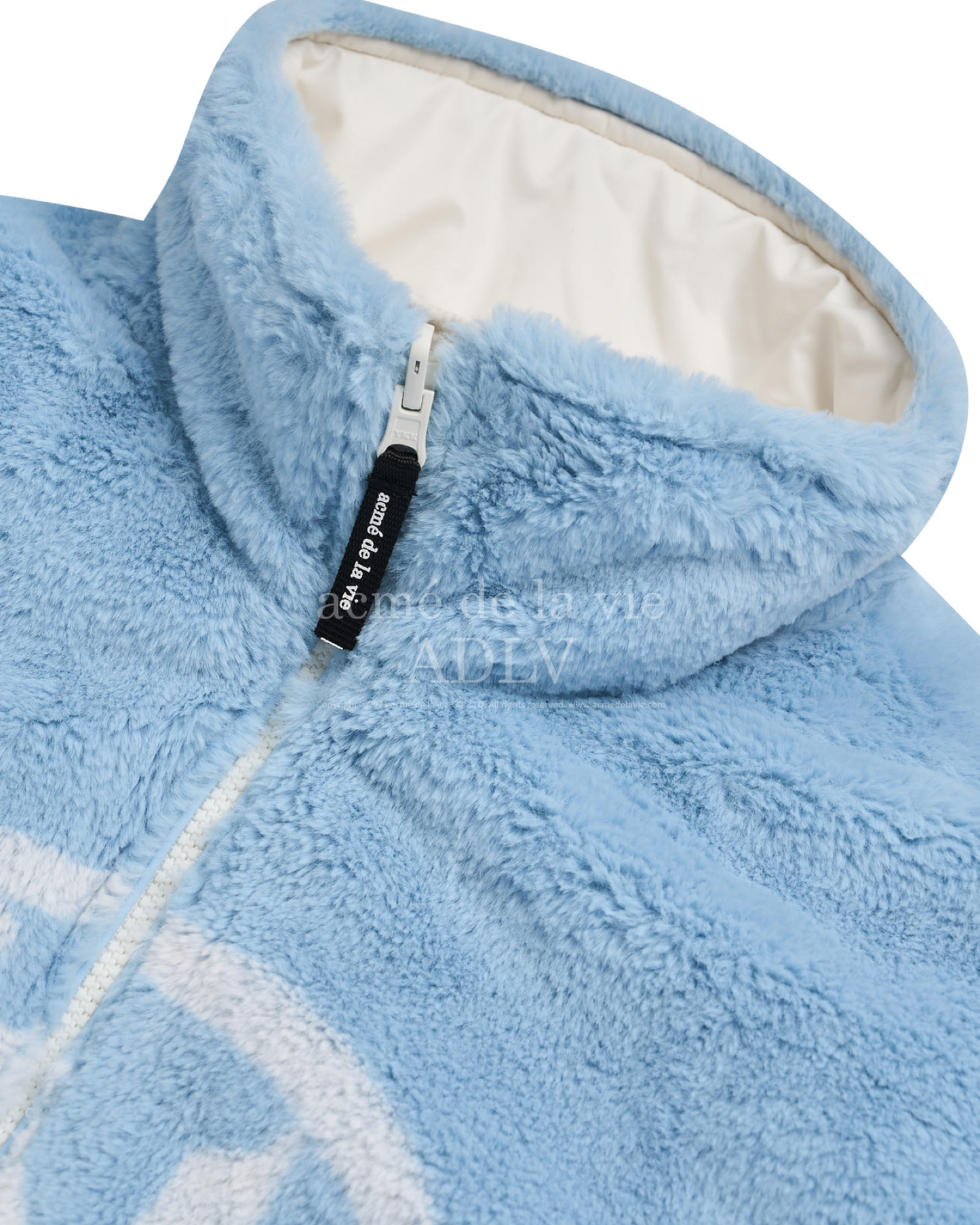 REVERSIBLE A LOGO EMBLEM FAKE FUR JACKET SKY BLUE