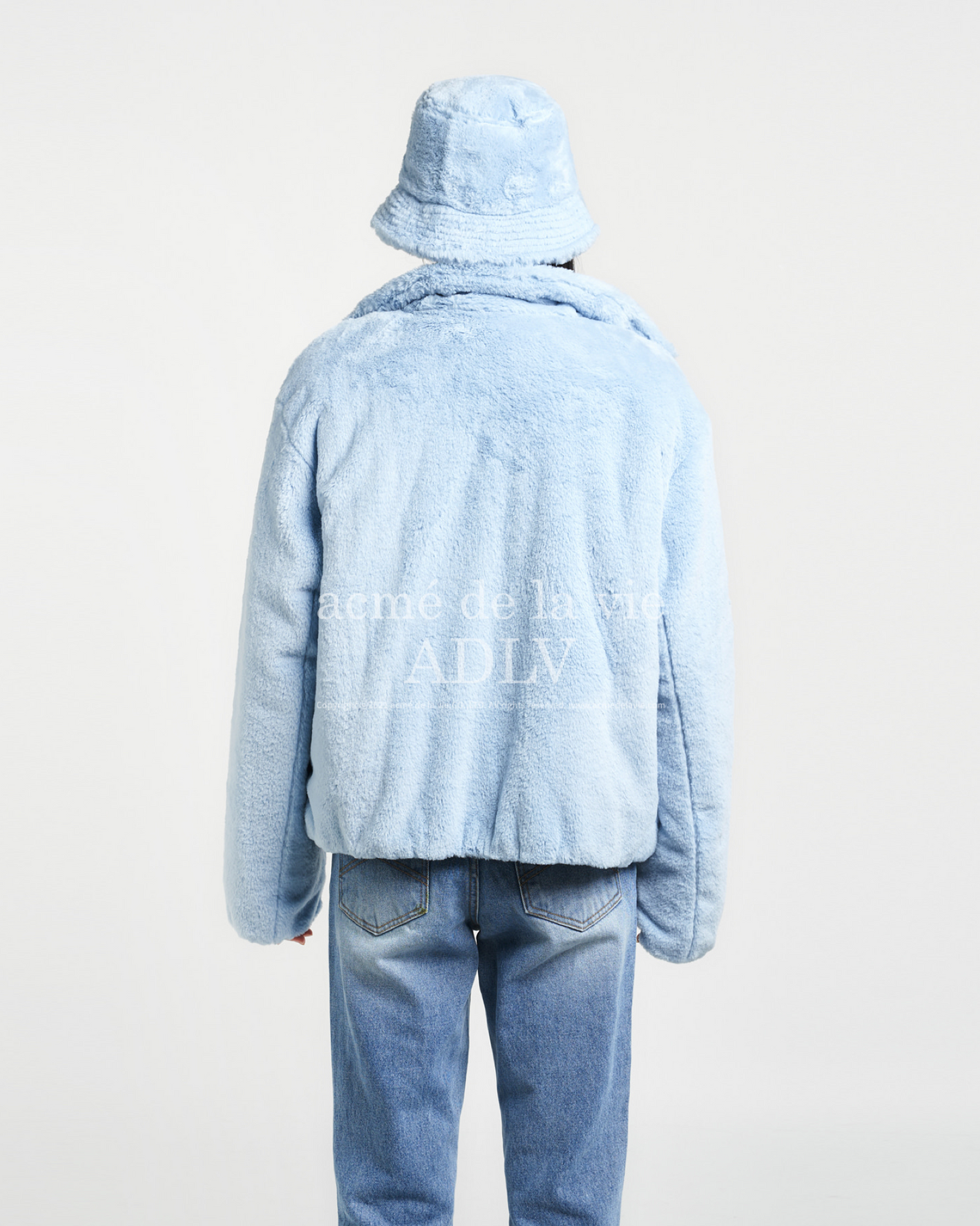 REVERSIBLE A LOGO EMBLEM FAKE FUR JACKET SKY BLUE