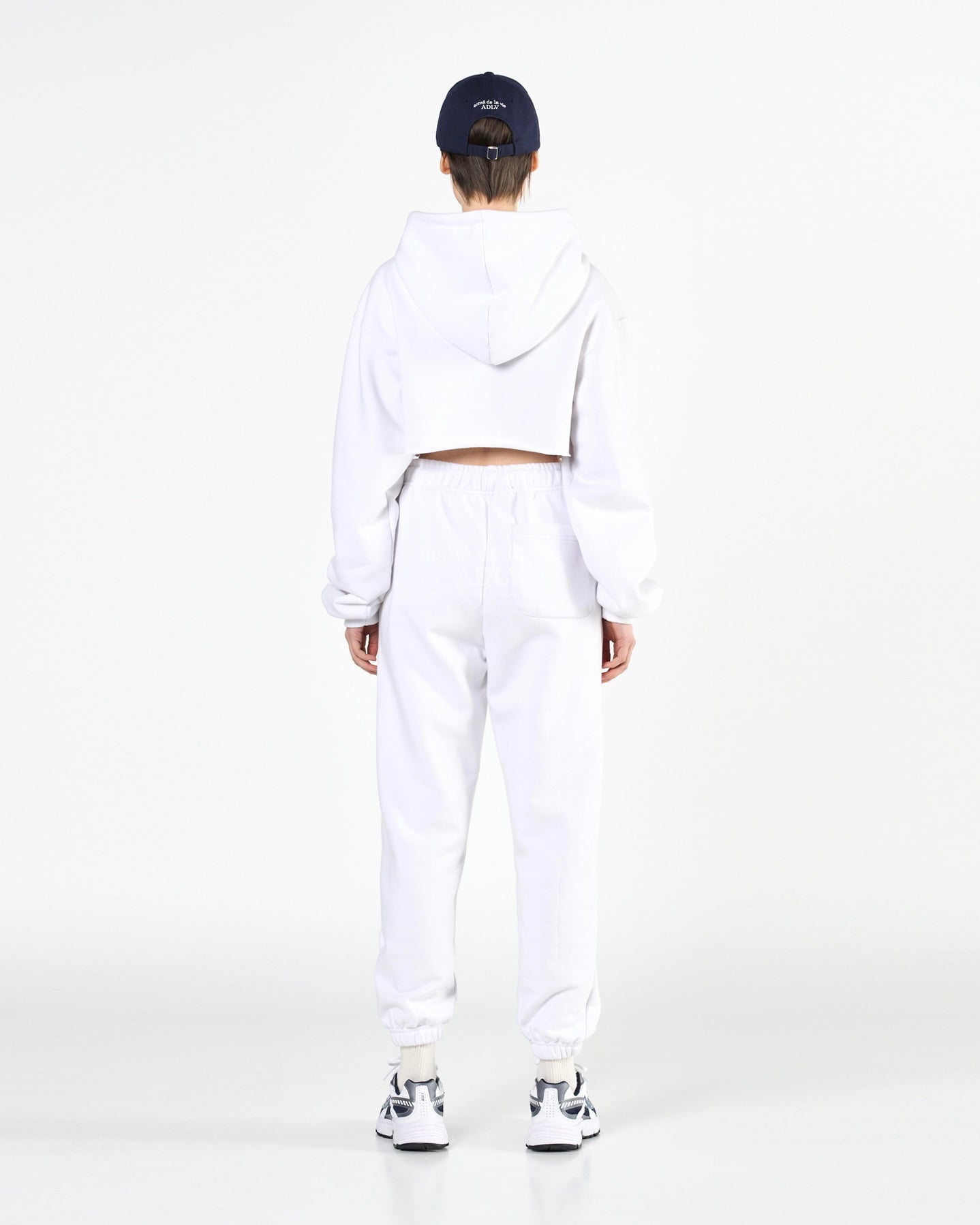 ADLV x LISA A LOGO EMBLEM PATCH CROP HOODIE (WHITE)