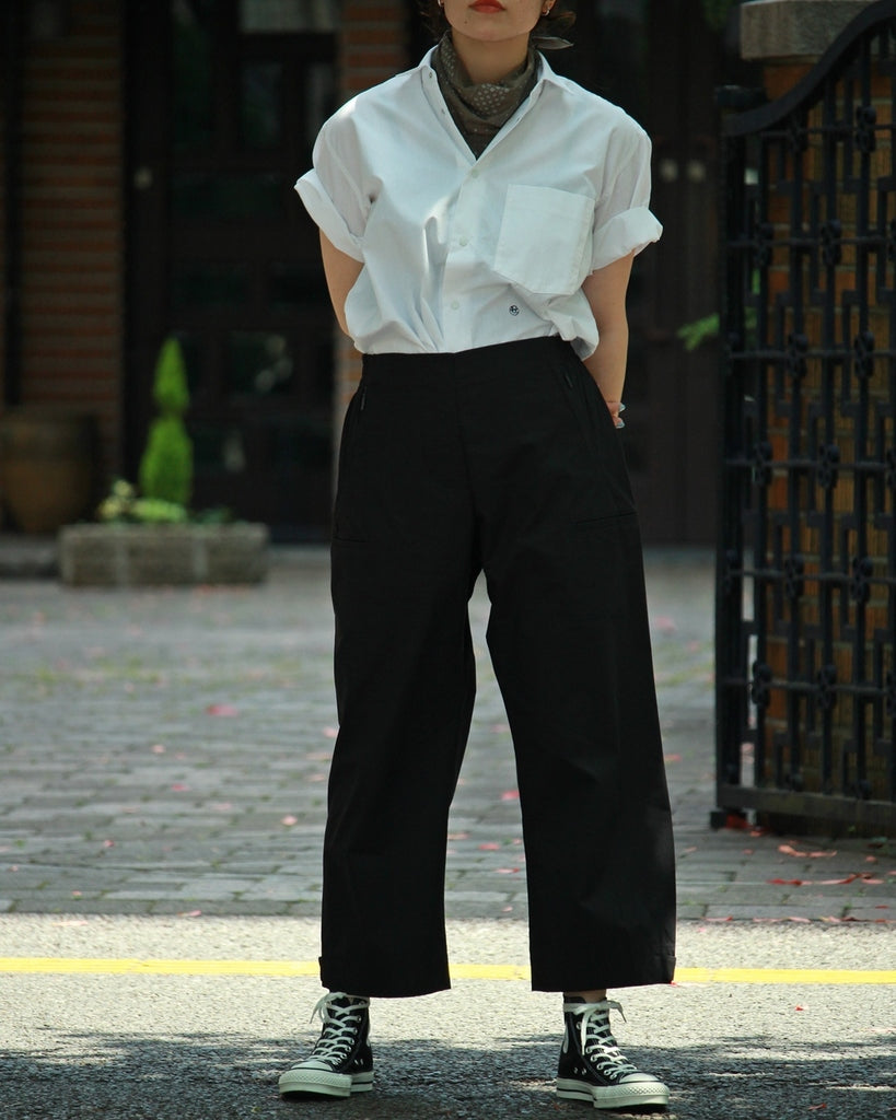 NANAMICA REGULAR COLLAR WIND H/S SHIRT (OFF WHITE)