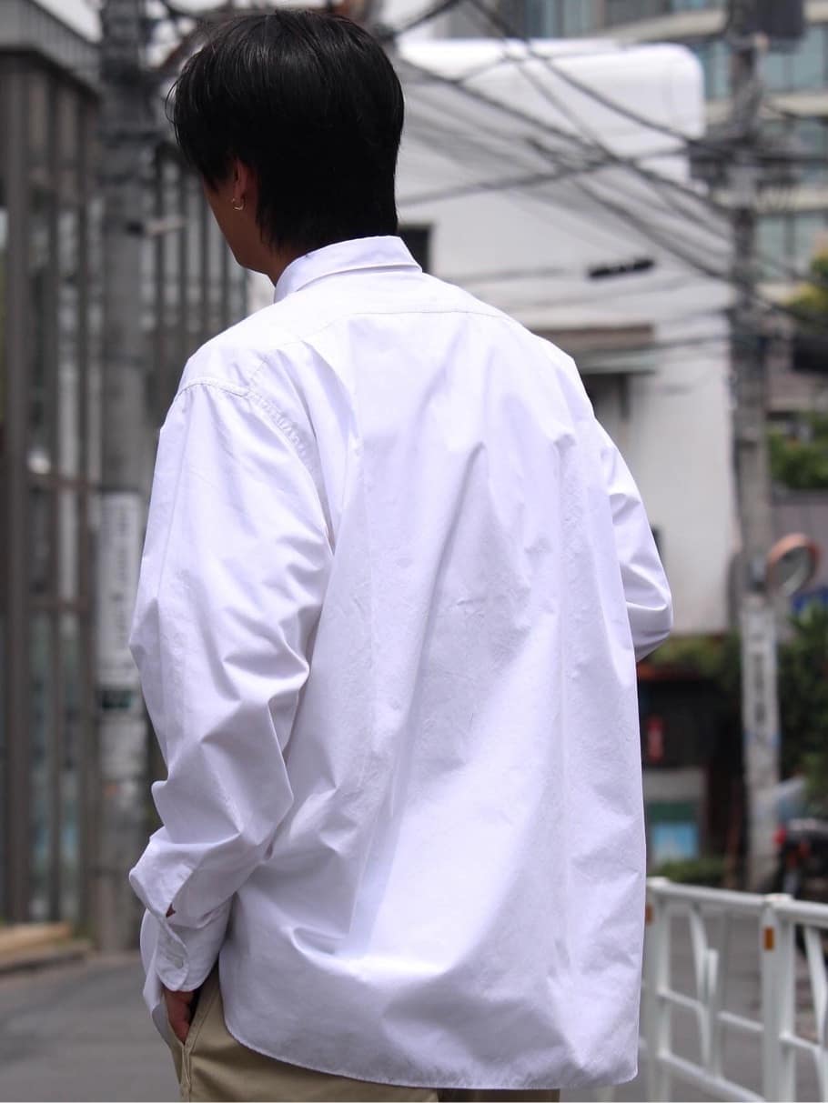 NANAMICA REGULAR COLLAR WIND SHIRT (OFF WHITE)