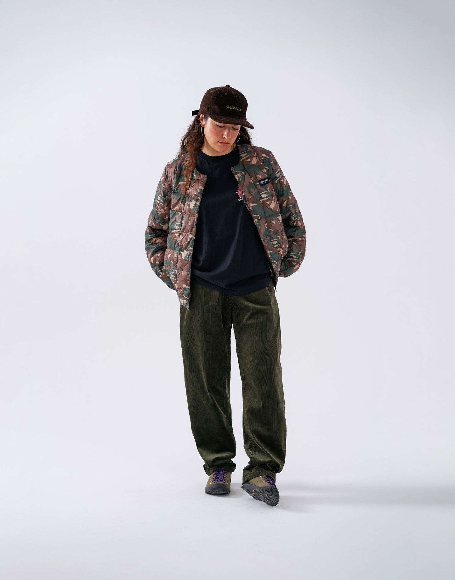 GRAMICCI CORDUROY LOOSE TAPERED PANT (DARK BROWN)