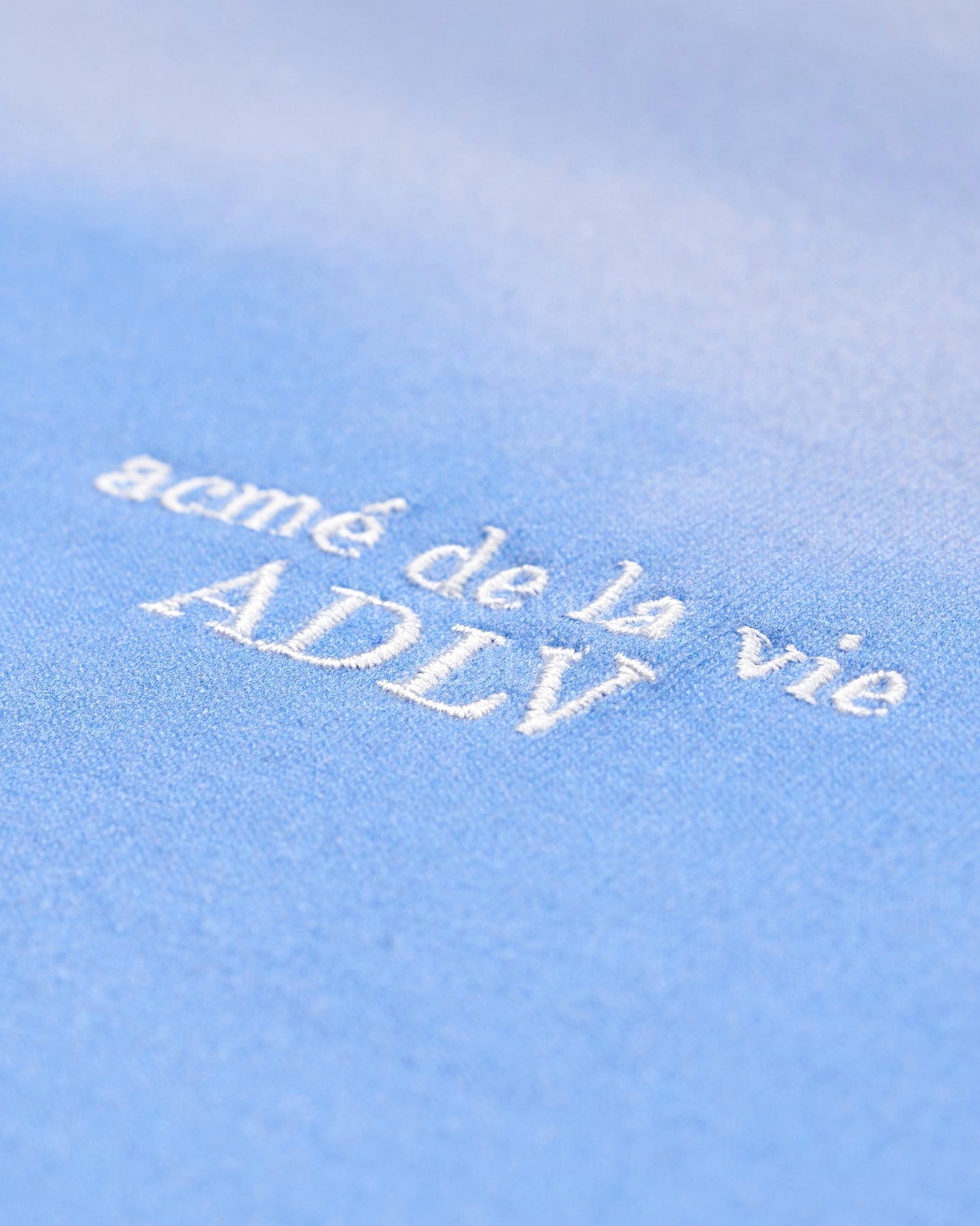 ADLV x LISA CLOUD ARTWORK CROP TOP SHORT SLEEVE T-SHIRT (WHITE)