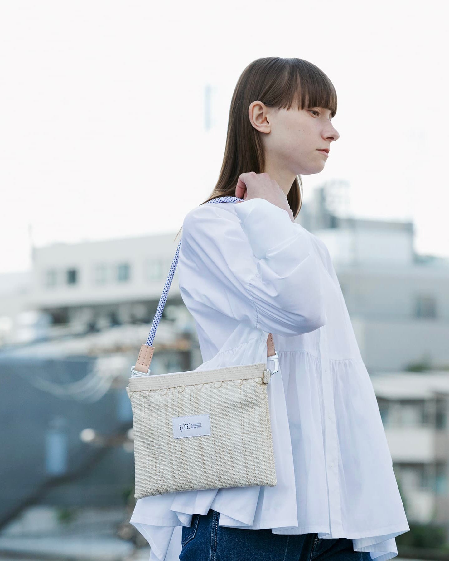 W.R. PANAMA CLUTCH (IVORY)