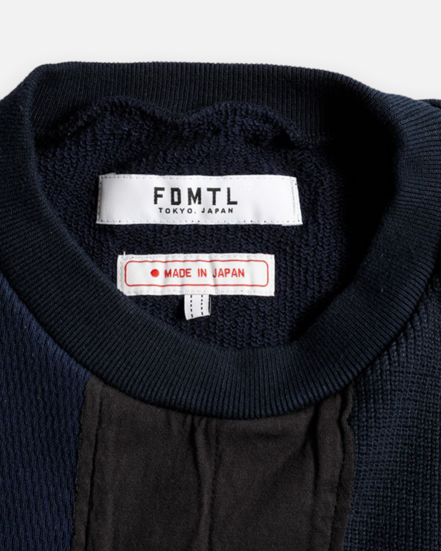 FDMTL OBI-STRIP SWEAT SHIRT (NAVY)