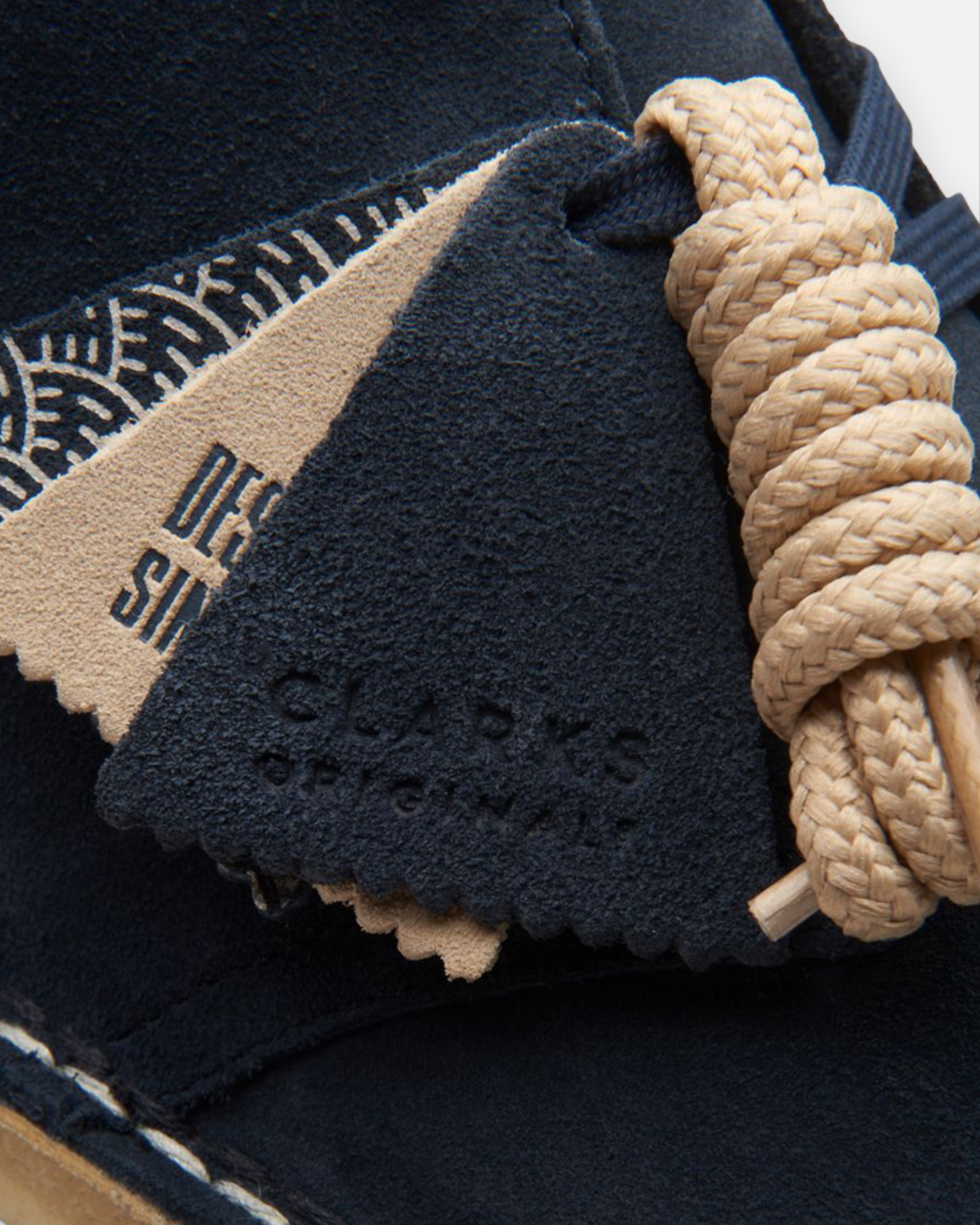 CLARKS ORIGINALS DESERT BOOT (NAVY SASHIKO)