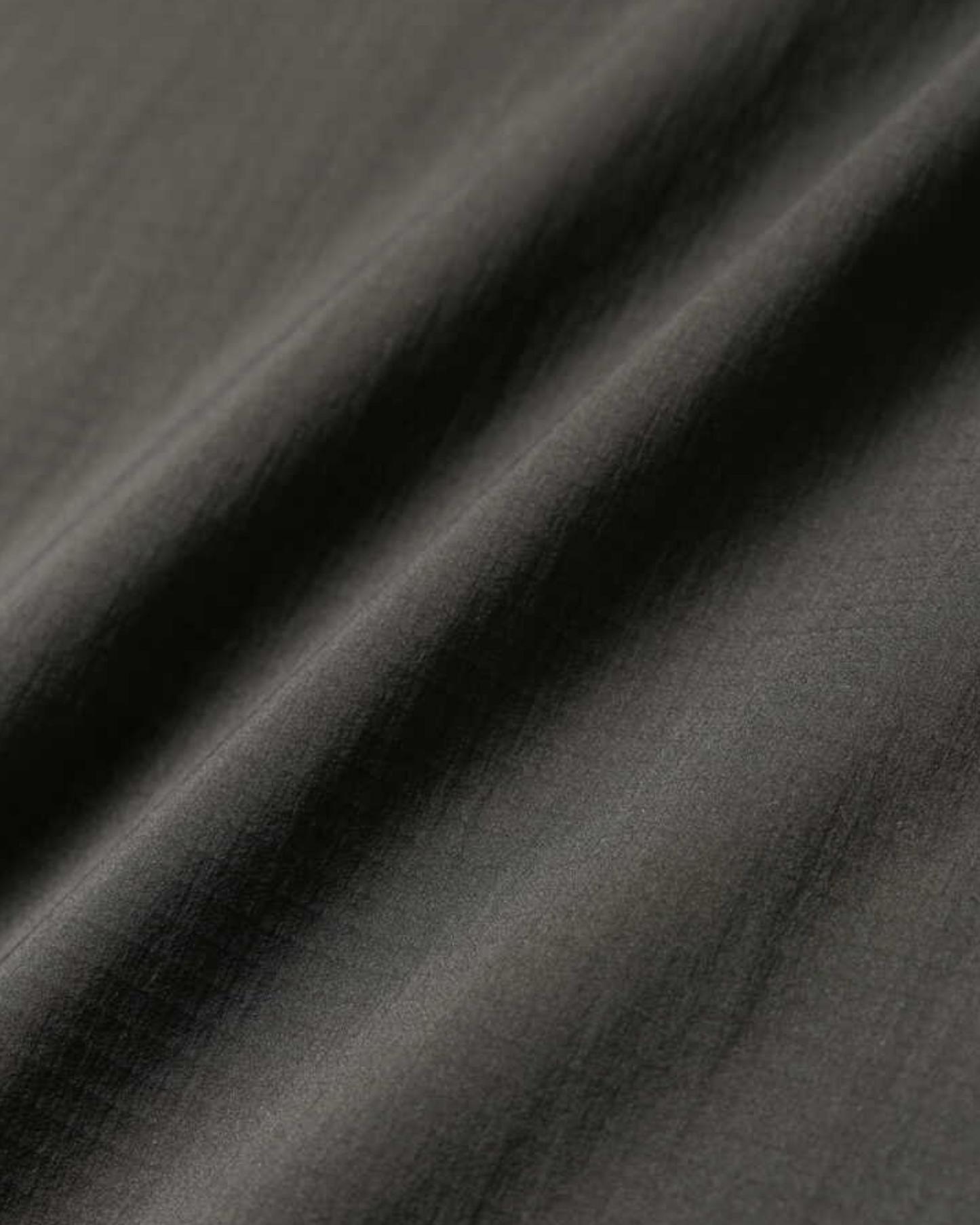 AND WANDER COVERED RIP WARM PULLOVER (CHARCOAL)