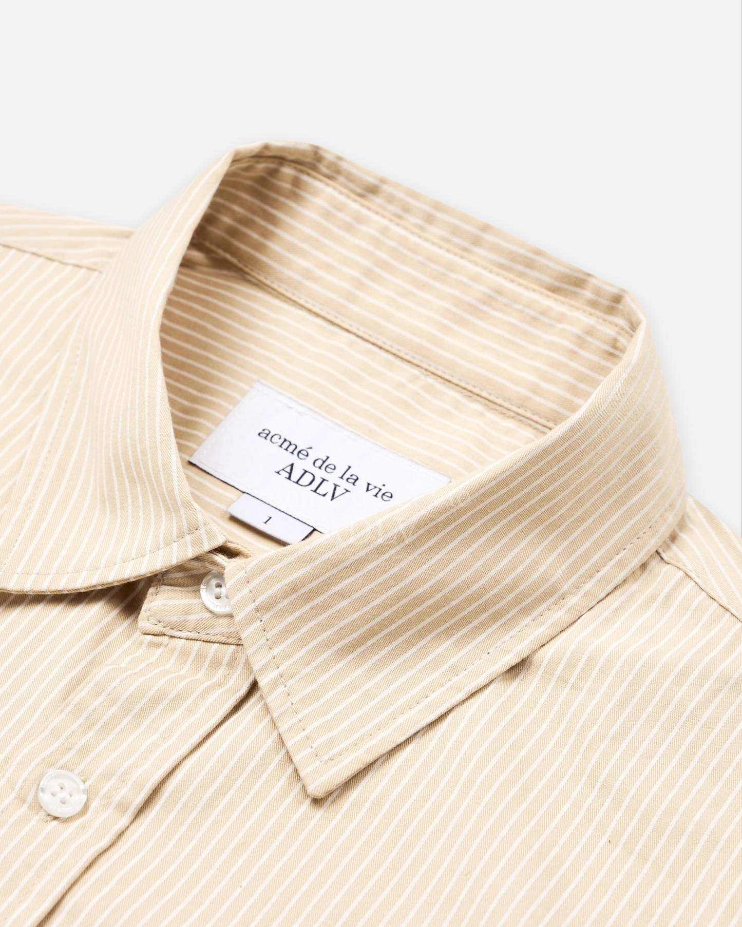 ADLV x LISA A LOGO EMBLEM PATCH STRIPE SHORT SLEEVE SHIRT (BEIGE)
