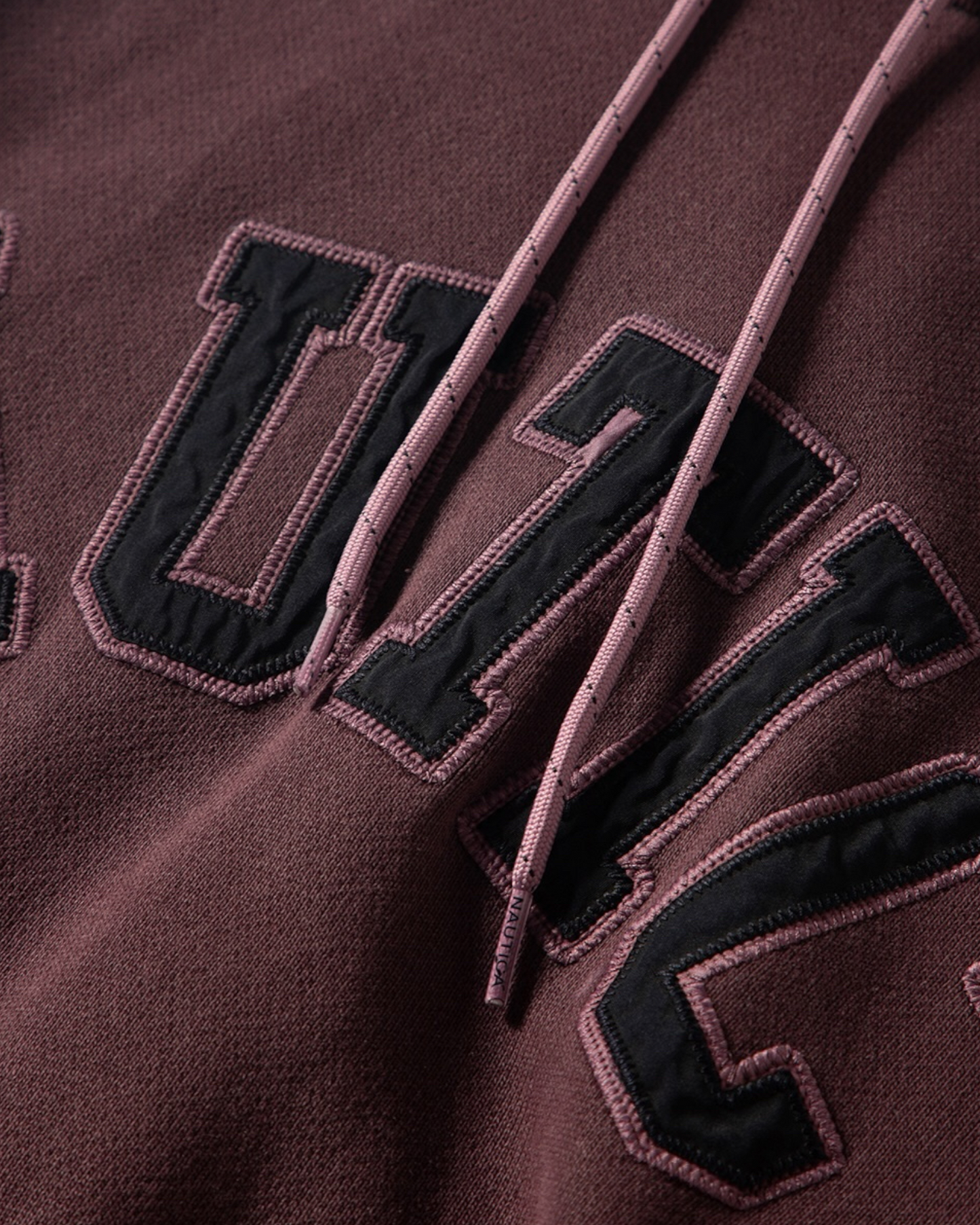 NAUTICA KNIT ACTIVE HEAVY WEIGHT SWEAT GARMENT DYED ARCHLOGO HOODIE (BURGUNDY, 6WW)
