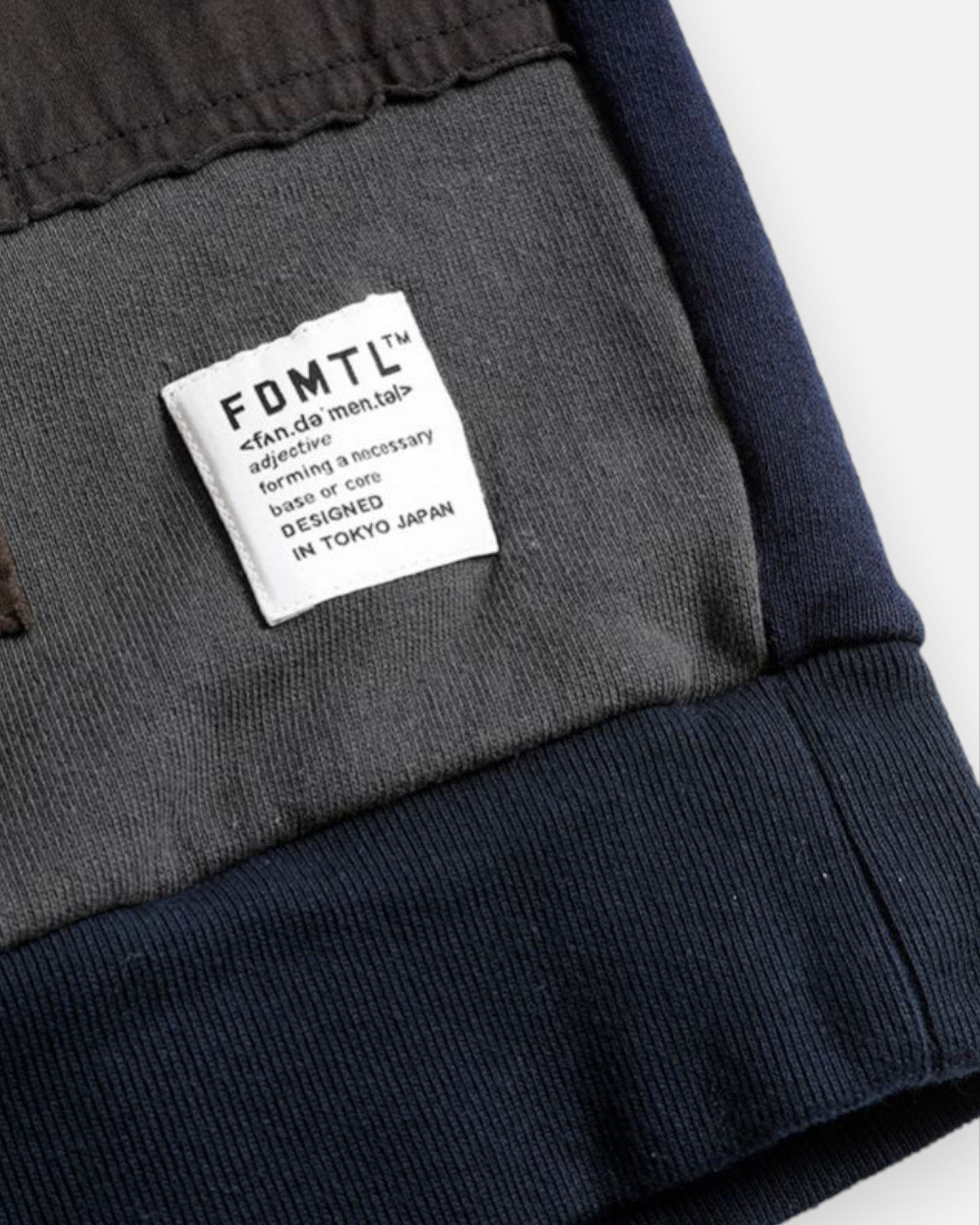 FDMTL OBI-STRIP SWEAT SHIRT (NAVY)