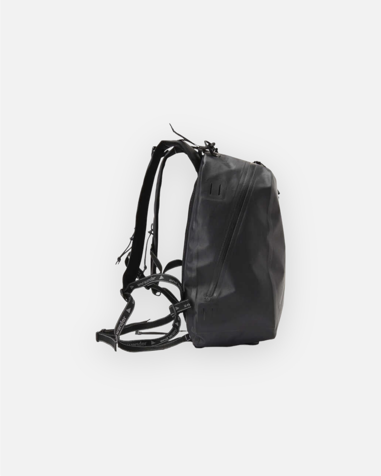 AND WANDER WATERPROOF DAYPACK (BLACK)