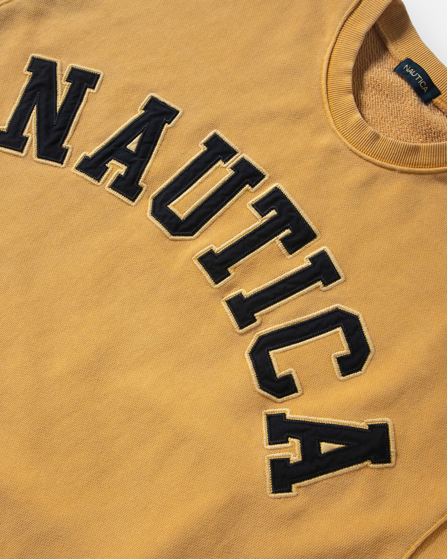 NAUTICA KNIT ACTIVE HEAVY WEIGHT SWEAT GARMENT DYED ARCHLOGO CREW (MASTARD, 7TW)