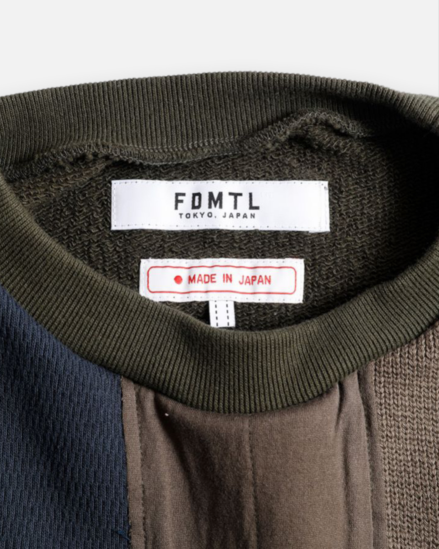 FDMTL OBI-STRIP SWEAT SHIRT (NAVY)