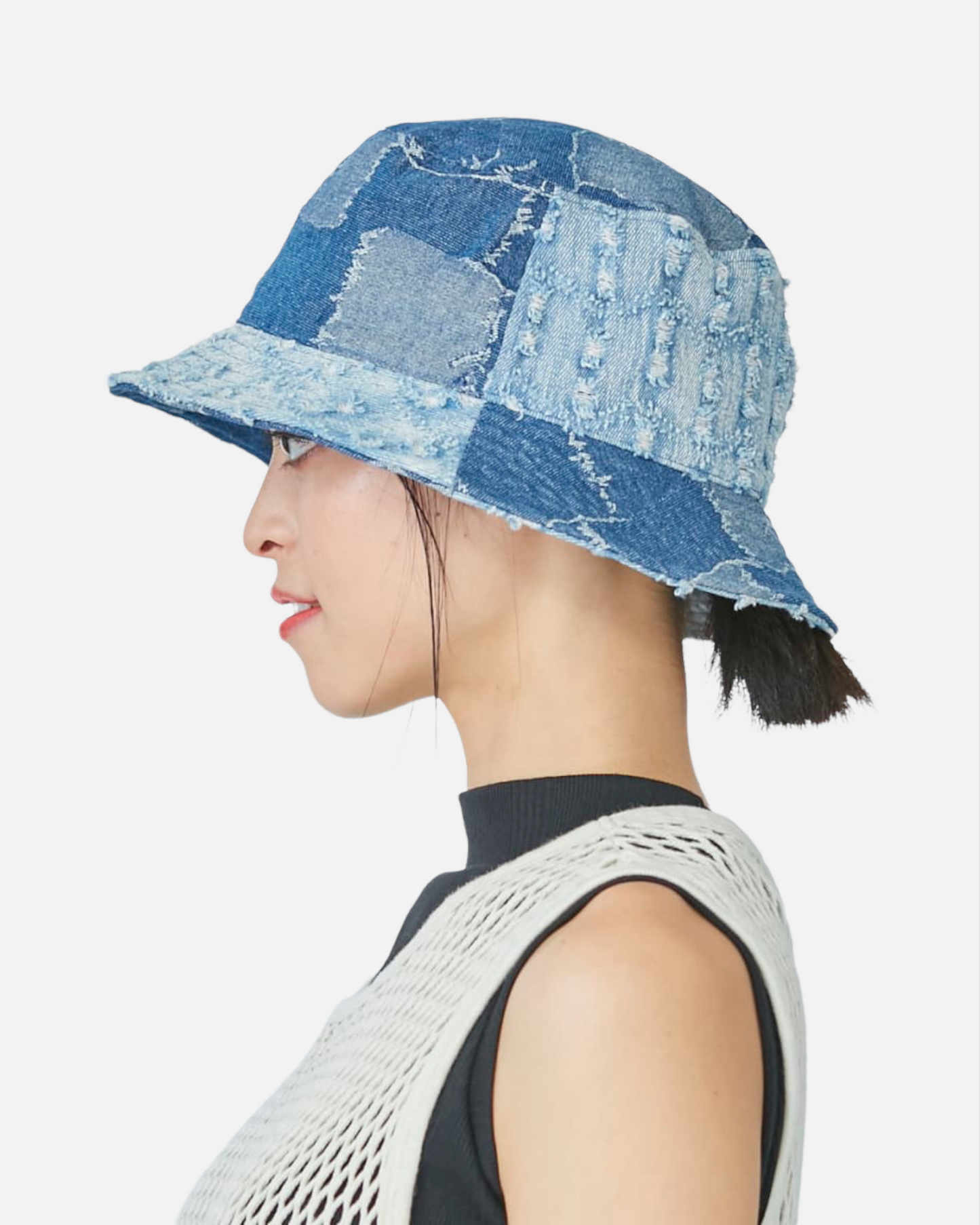 DENIM MASHUP BUCKET (MEDIUM BLUE)