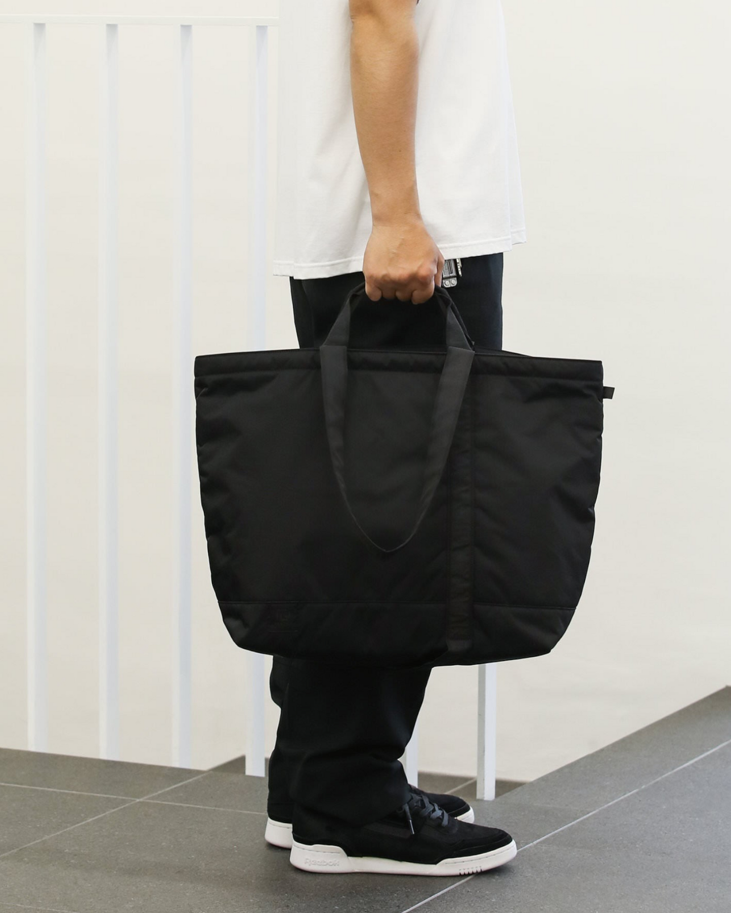 RAMIDUS TOTE BAG L (BLACK) - B017022