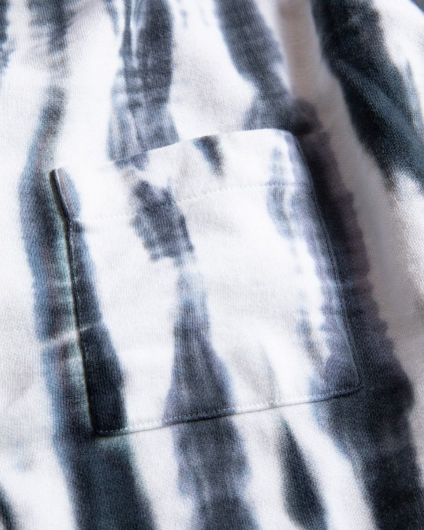 TIE DYE WIDE TEE (BLACK)