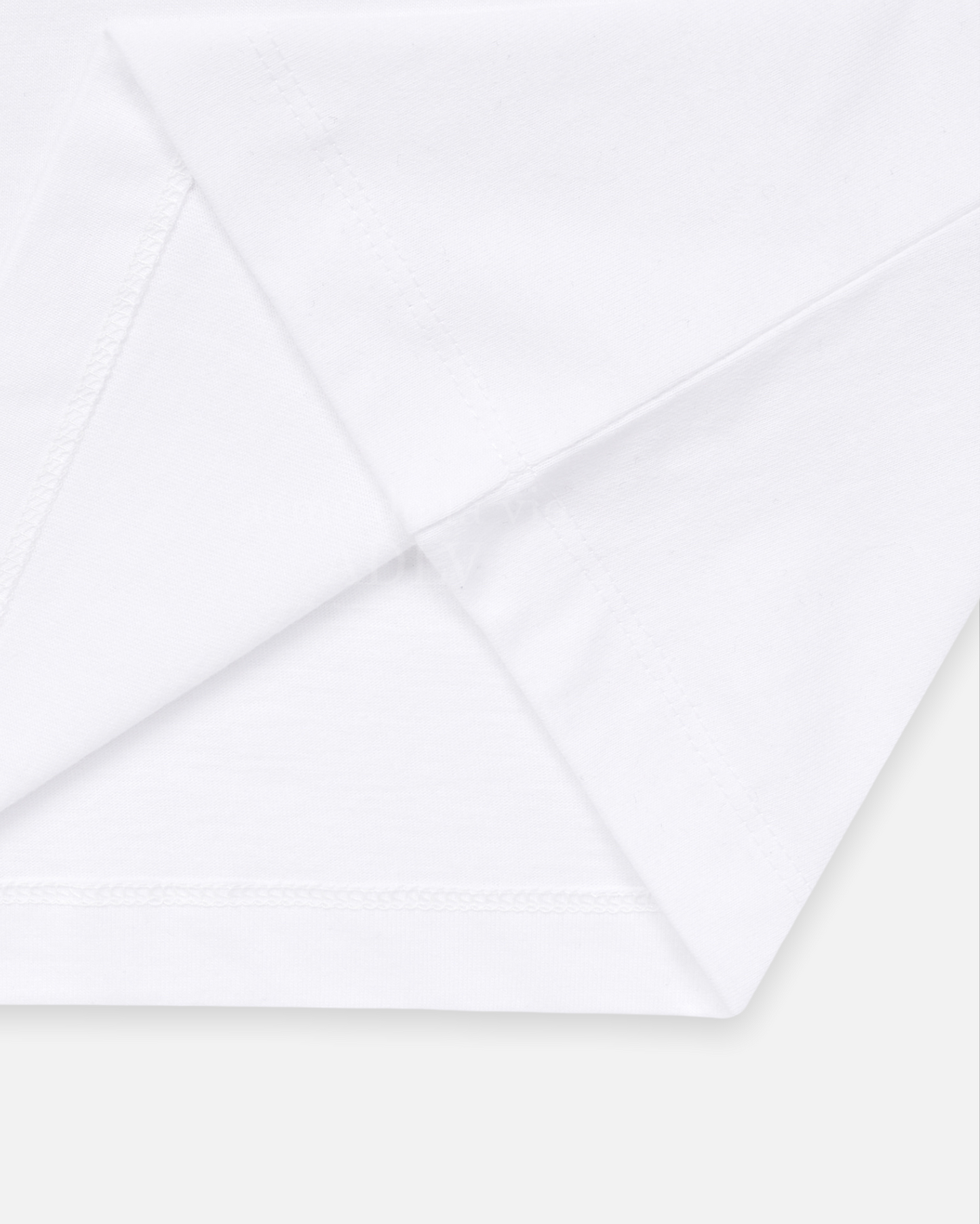 ADLV x LISA CIRCLE LOGO ARTWORK BASIC SHORT SLEEVE T-SHIRT (WHITE)