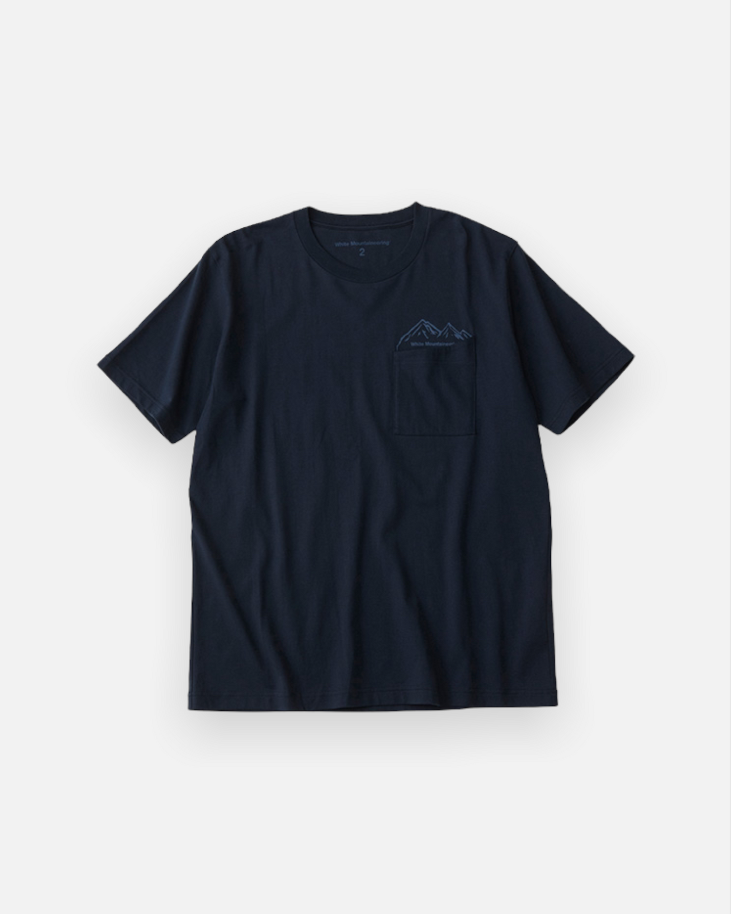 MOUNTAIN LOGO PRINTED POCKET T-SHIRT (NAVY)