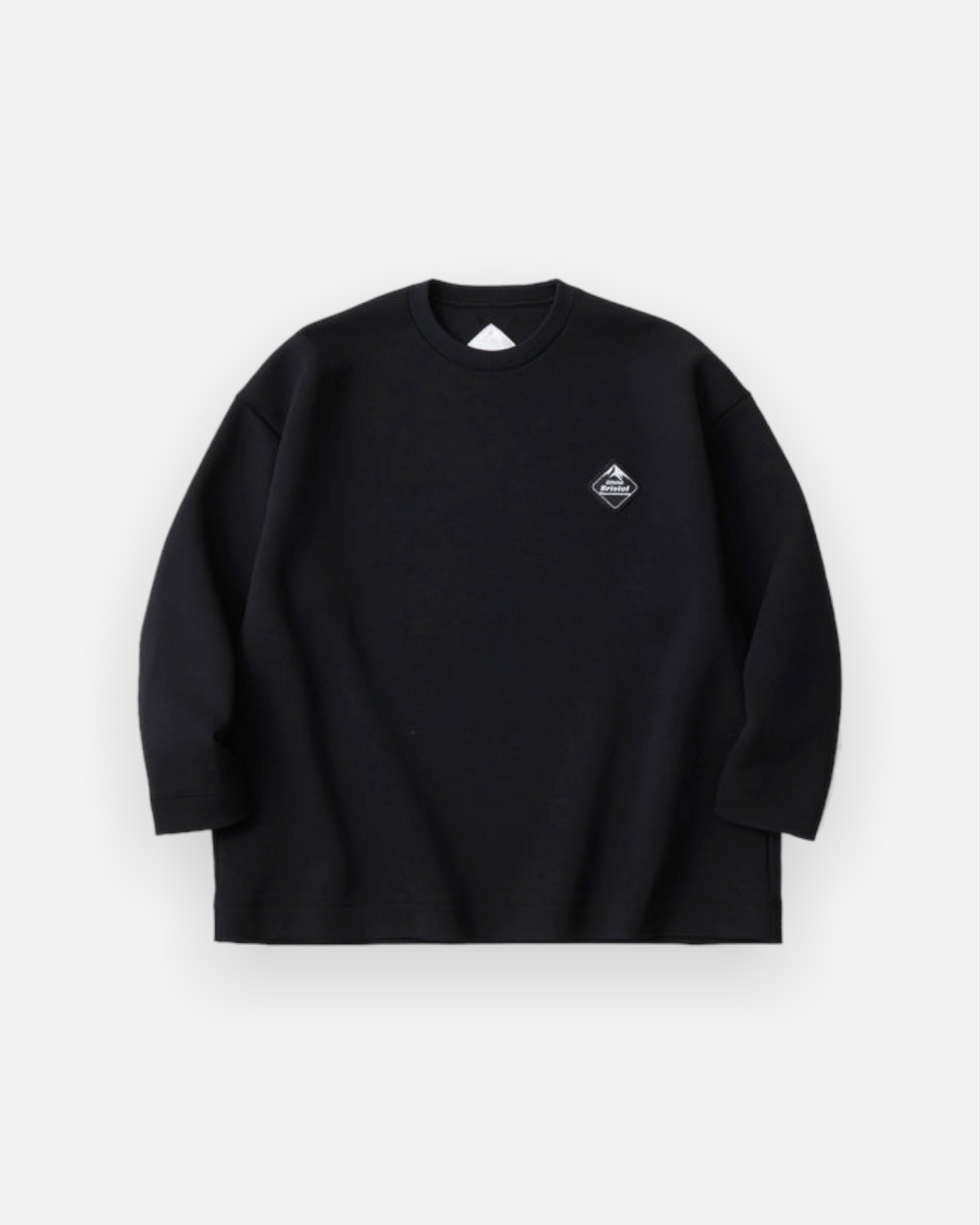 WHITE MOUNTAINEERING x F.C.REAL BRISTOL SWEAT PULLOVER (BLACK)