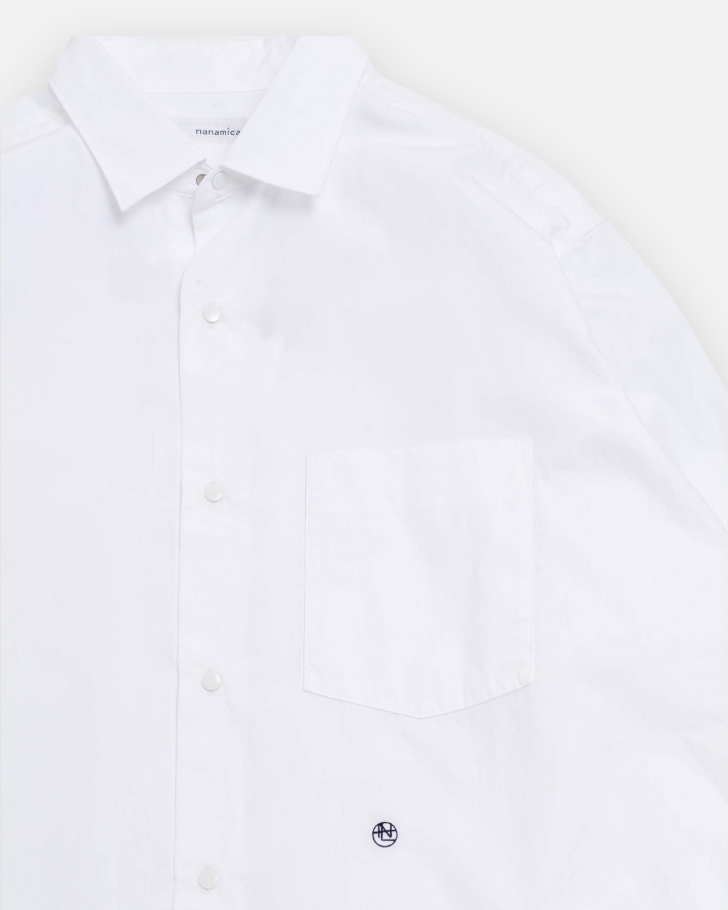 NANAMICA REGULAR COLLAR WIND SHIRT (WHITE)