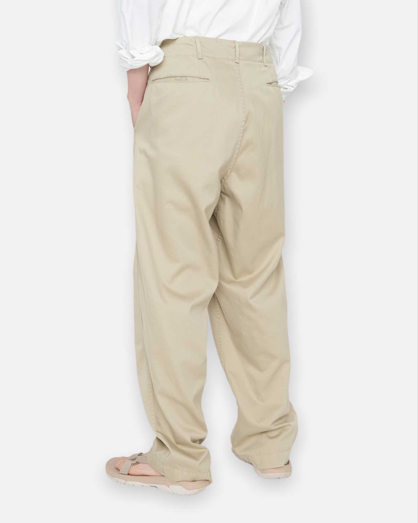 NANAMICA WIDE CHINO PANTS (KHAKI)
