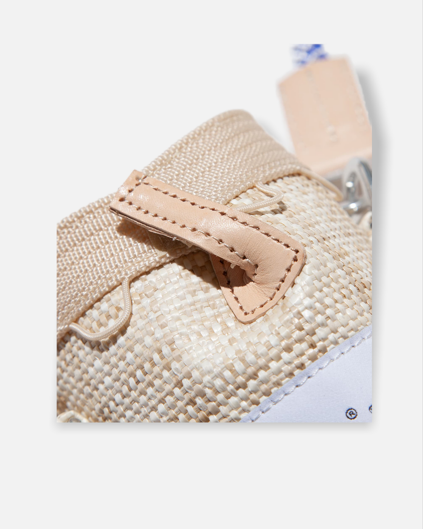 W.R. PANAMA BOTTLE CASE (IVORY)